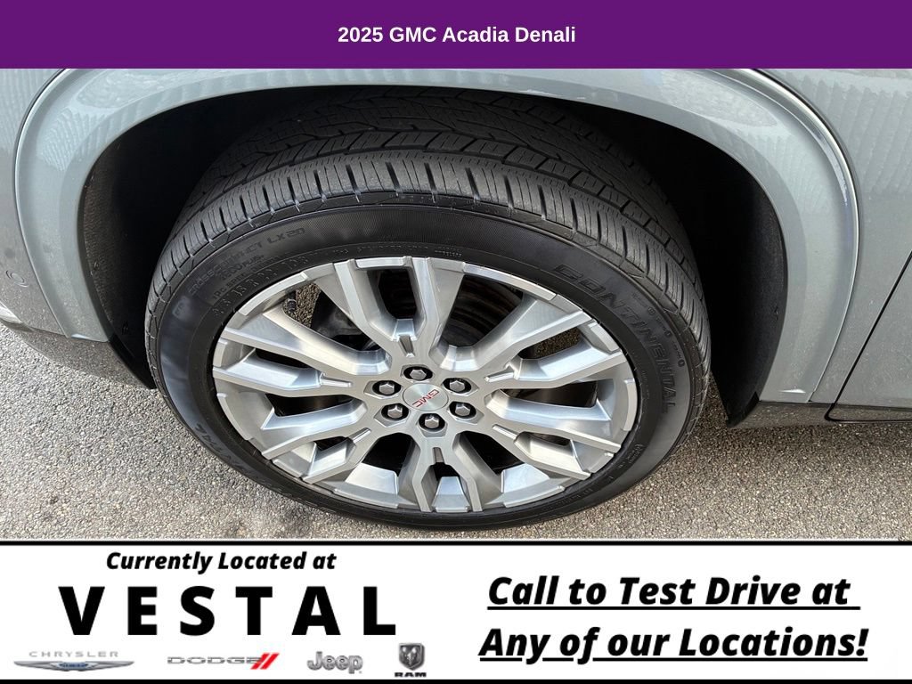 Used 2025 GMC Acadia Denali w/ Super Cruise Package AWD/4WD image 18