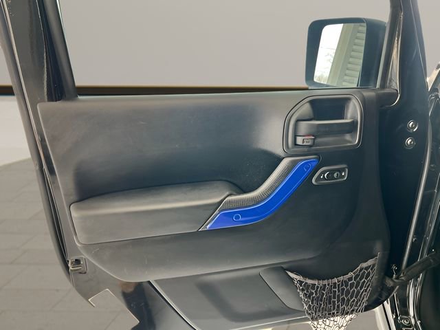 Used 2016 Jeep Wrangler Unlimited Rubicon w/ Dual Top Group image 8