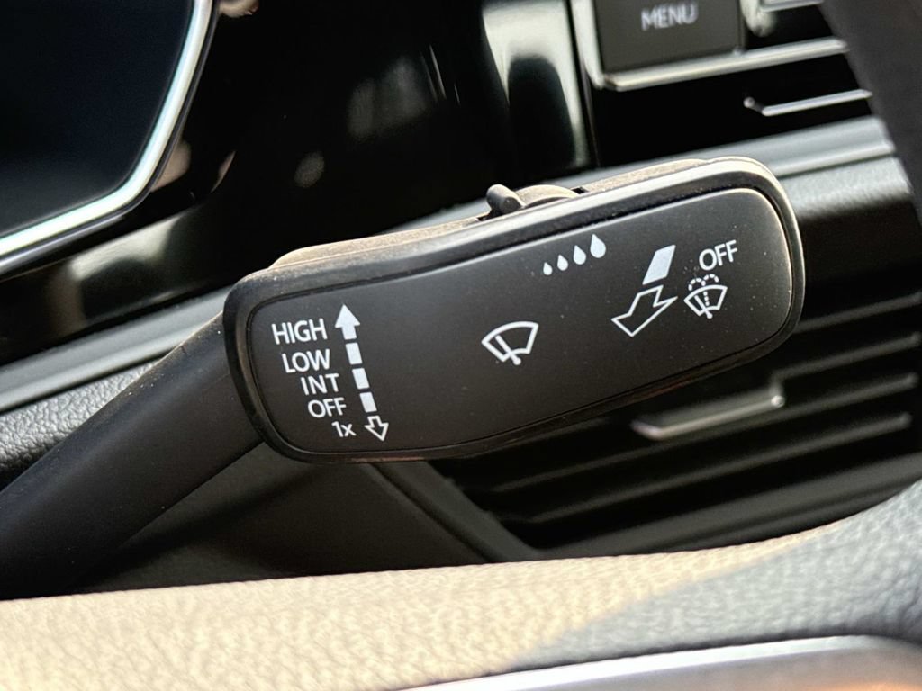 Used 2023 Volkswagen Jetta Sport FWD image 21