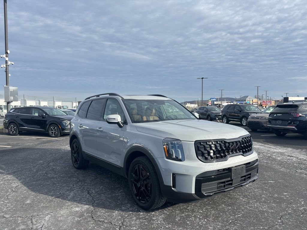 Used 2025 Kia Telluride EX X-Line image 1