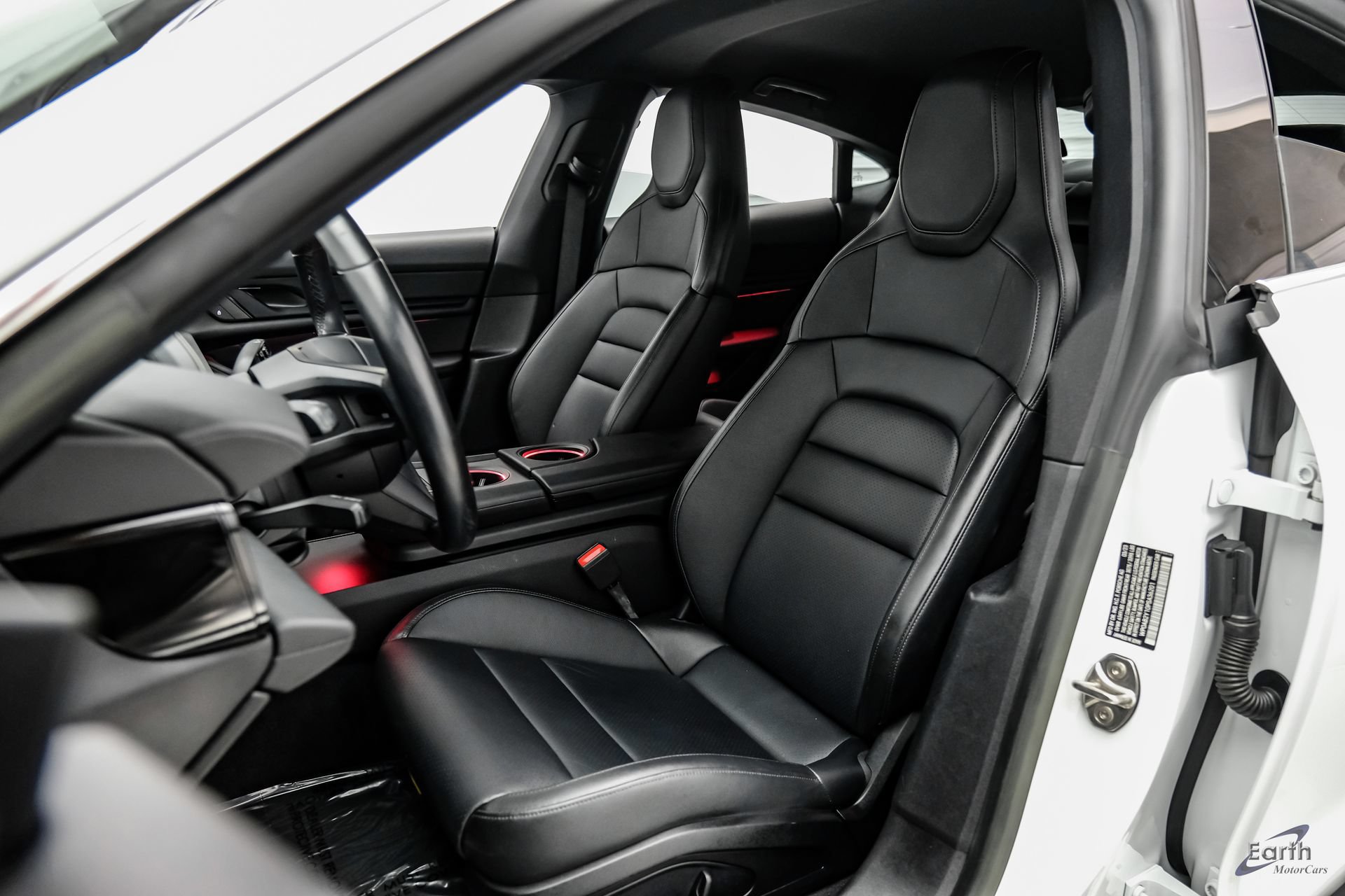 Used 2023 Porsche Taycan 4S AWD/4WD image 34