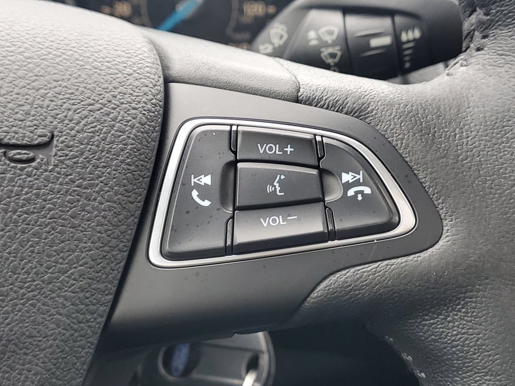 Used 2018 Ford Focus SEL w/ Cold Weather Package FWD image 18