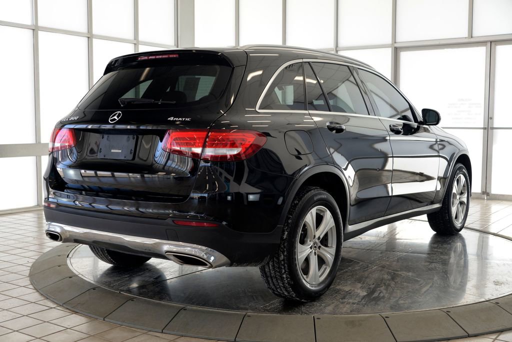 Used 2018 Mercedes-Benz GLC 300 4MATIC image 8