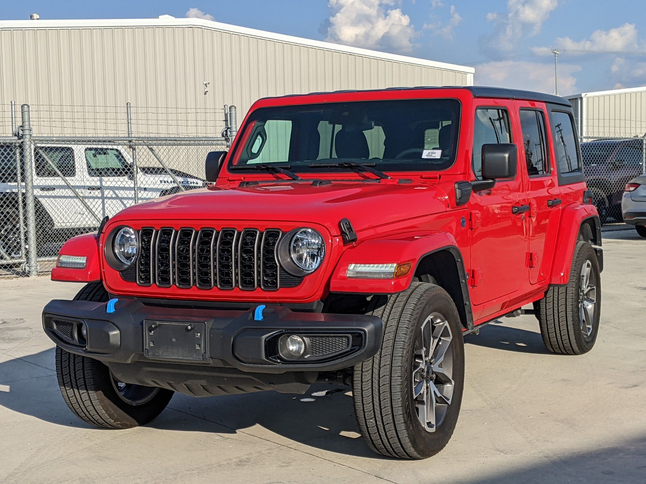 Used 2024 Jeep Wrangler Sport S AWD/4WD image 7