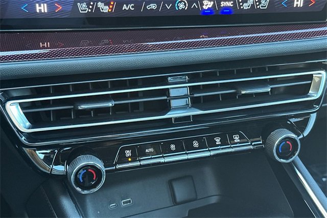 New 2026 Chevrolet Traverse RS image 29