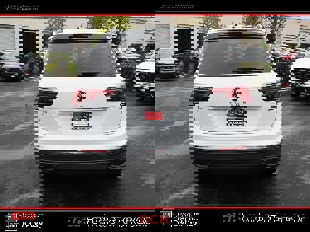 Used 2024 Volkswagen Tiguan SE image 6