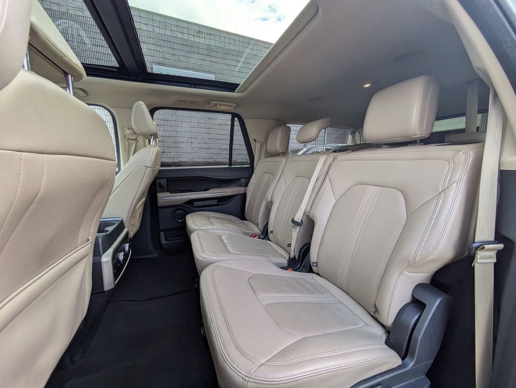 Used 2024 Ford Expedition Max Limited RWD image 26