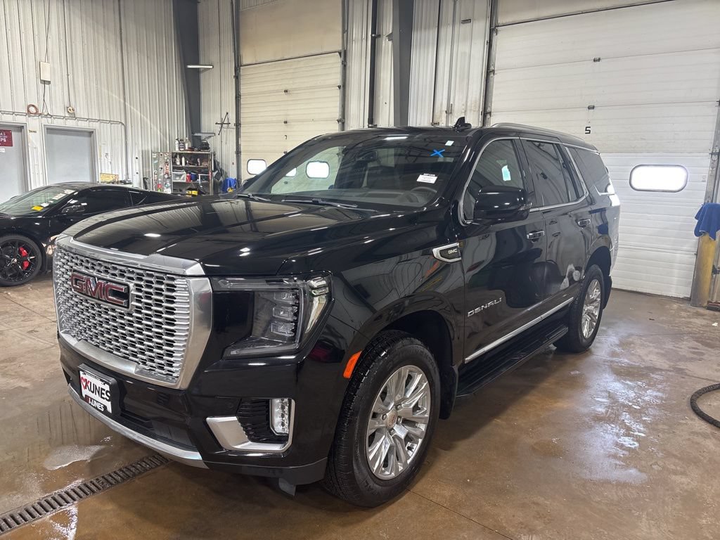 Used 2024 GMC Yukon Denali AWD/4WD image 6