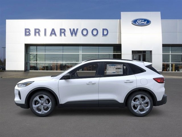 New 2026 Ford Escape ST-Line image 3