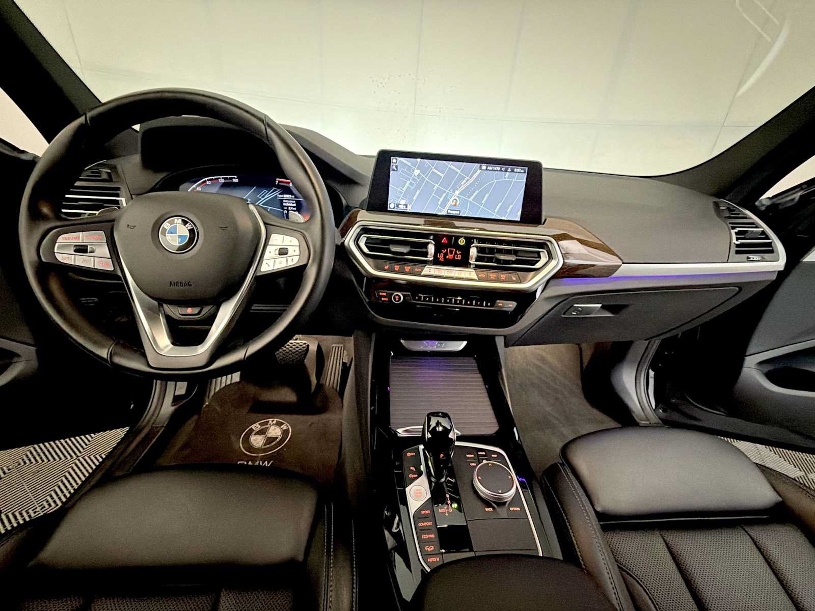 Used 2023 BMW X3 xDrive30i w/ Convenience Package AWD/4WD image 16