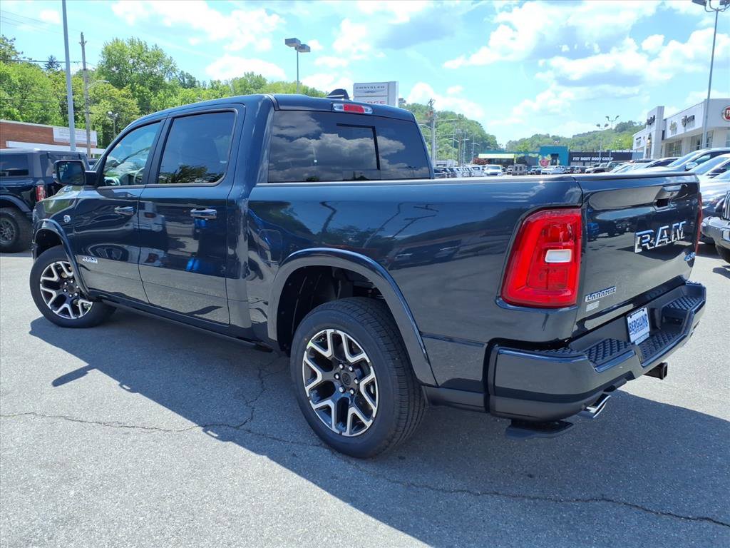 New 2026 RAM 1500 Laramie AWD/4WD image 6