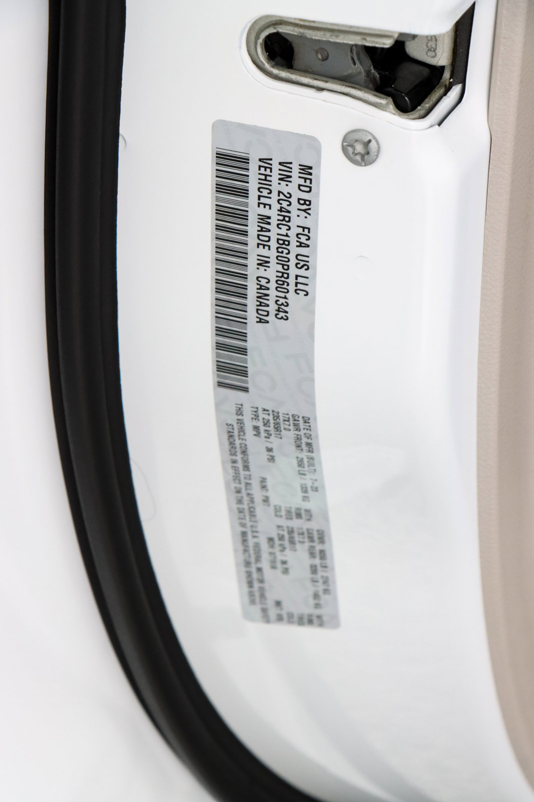 Used 2023 Chrysler Pacifica Touring-L image 33