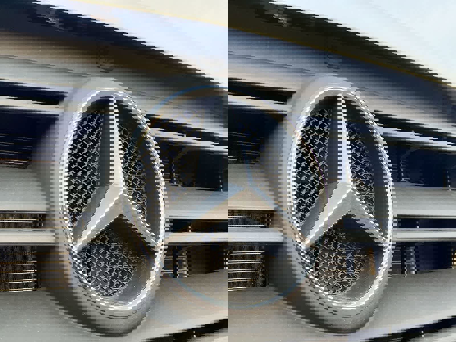 Used 2023 Mercedes-Benz Sprinter 2500 image 13