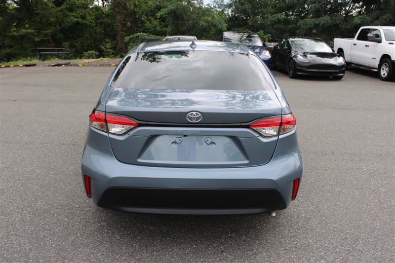 Used 2025 Toyota Corolla LE FWD image 7