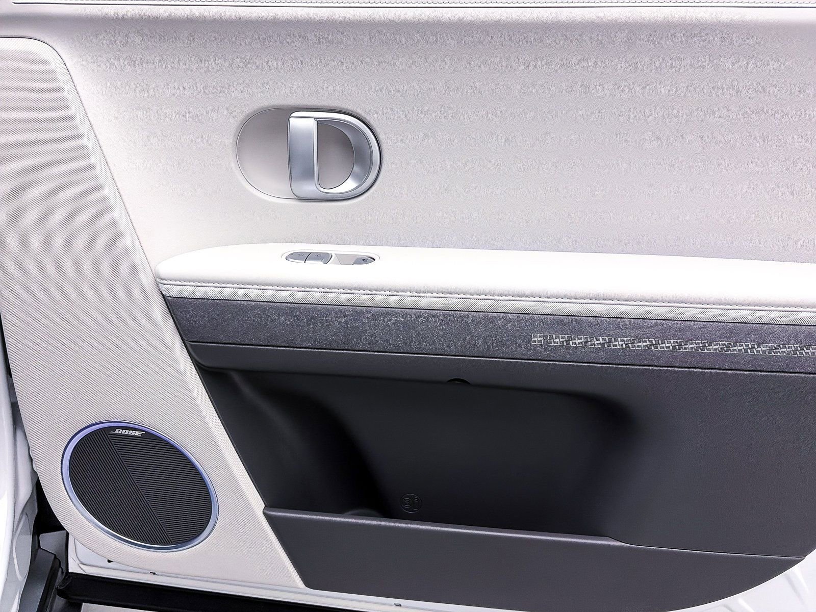 Used 2023 Hyundai Ioniq 5 Limited image 34