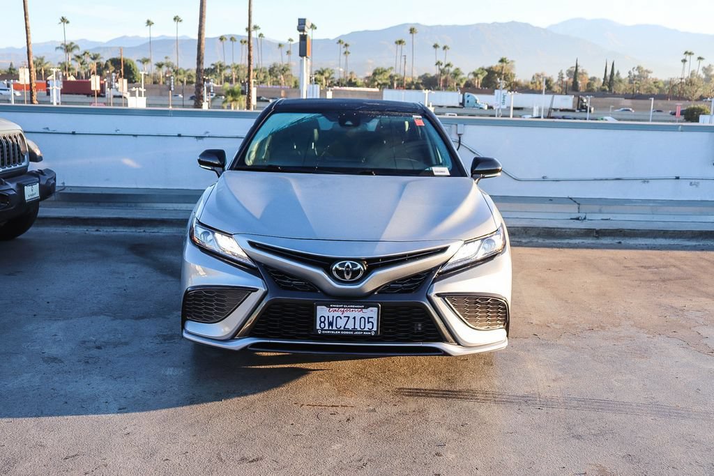 Used 2021 Toyota Camry XSE w/ Navigation Package FWD image 3