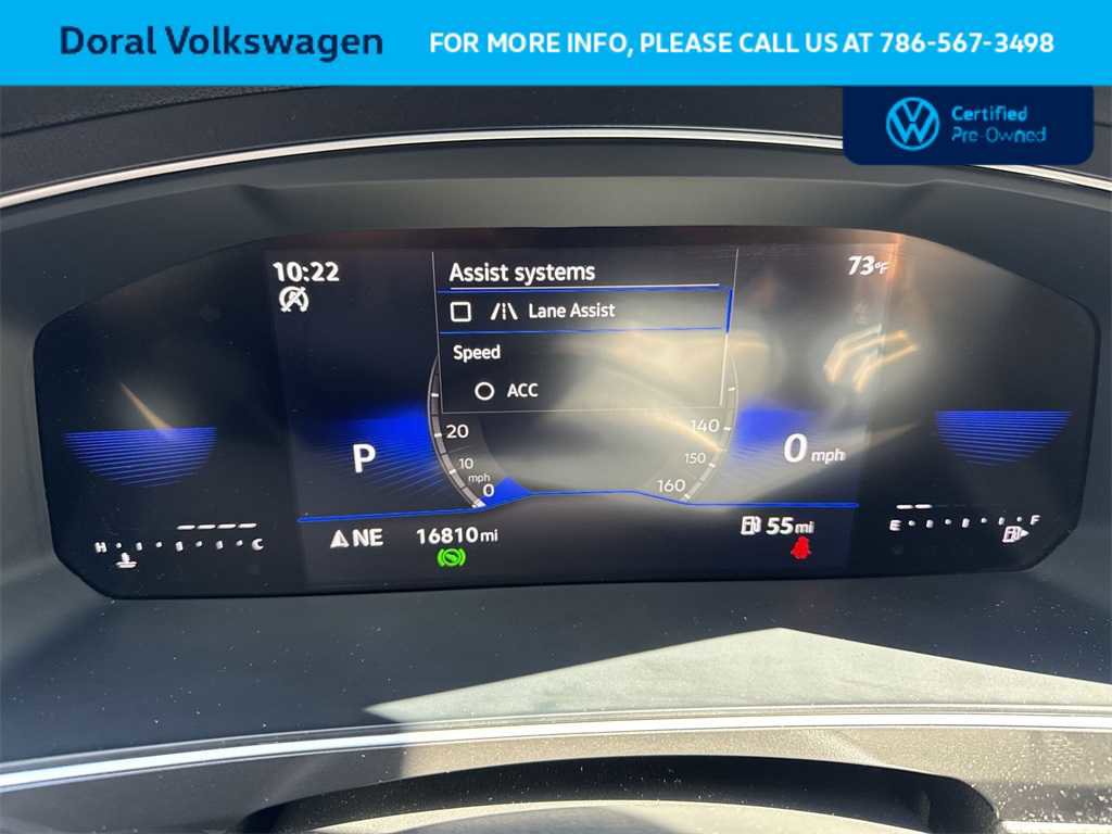 Certified 2024 Volkswagen Tiguan SE R-Line image 16
