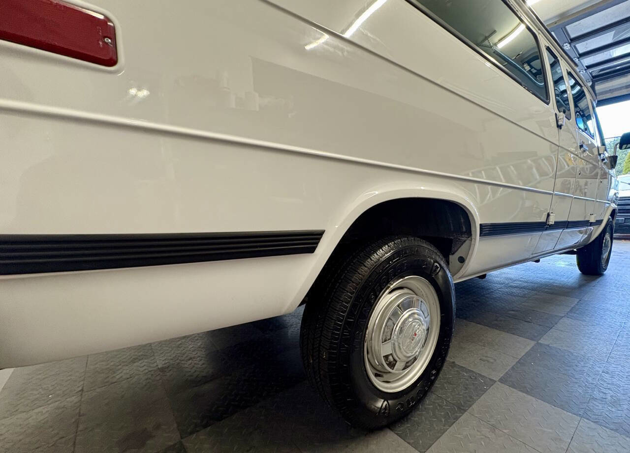 Used 1995 GMC G3500 Rally image 12