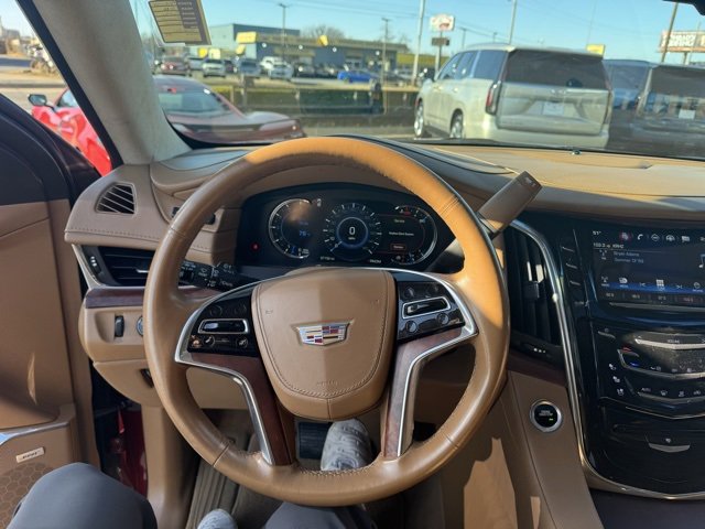 Used 2016 Cadillac Escalade ESV Platinum image 13