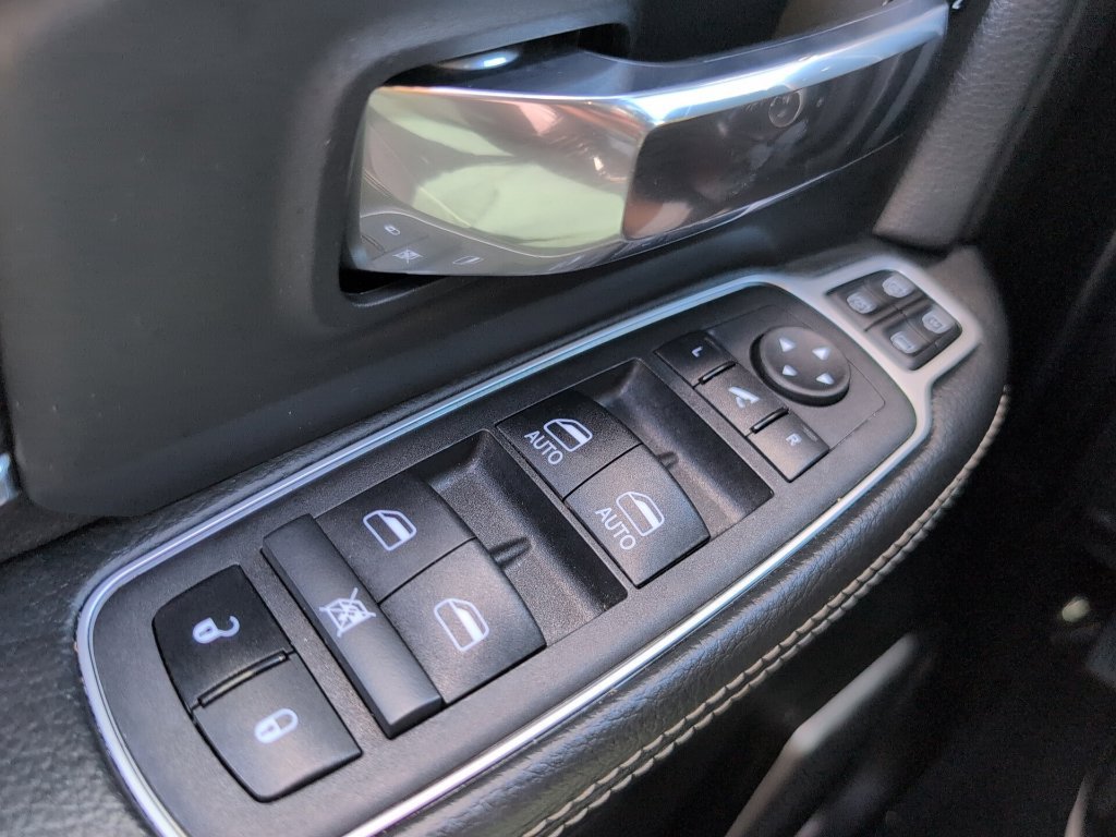 Used 2024 RAM 2500 Laramie w/ Sport Appearance Package AWD/4WD image 24