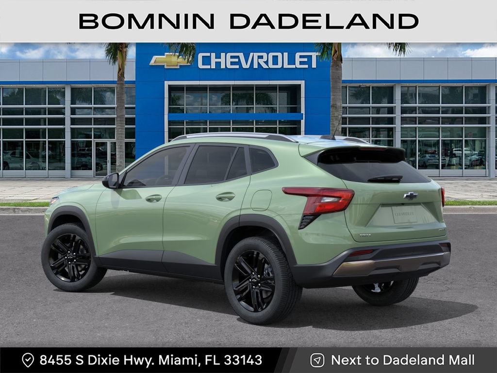 New 2026 Chevrolet Trax ACTIV w/ Sunroof Package FWD image 4