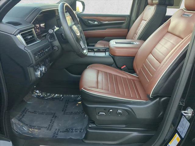 Used 2024 GMC Yukon Denali Ultimate image 17