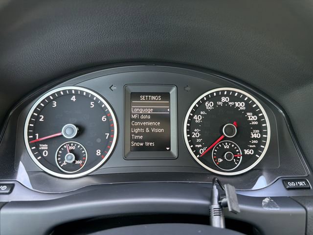 Used 2017 Volkswagen Tiguan Limited w/ Premium Package FWD image 15