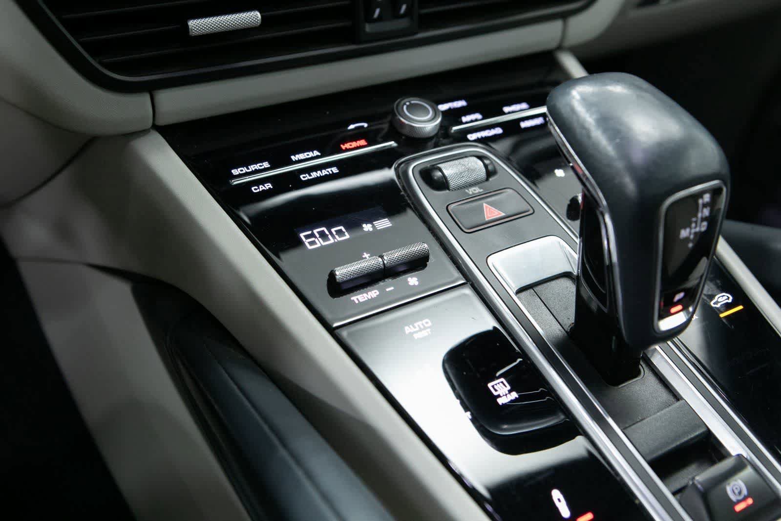 Certified 2023 Porsche Cayenne GTS image 22