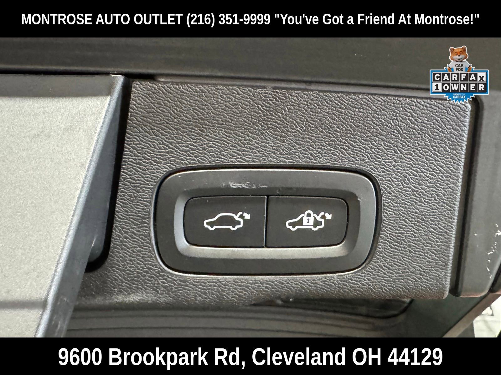 Certified 2023 Volvo XC60 B5 Plus AWD/4WD image 40