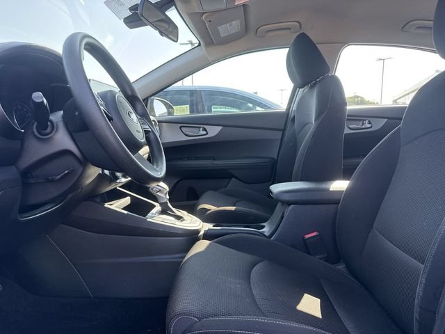 Used 2021 Kia Forte LXS FWD image 11