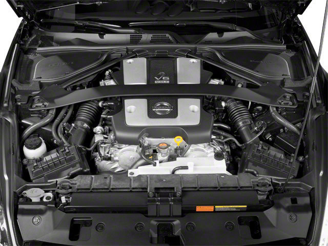 Used 2010 Nissan 370Z Coupe w/ Sport Pkg RWD image 17