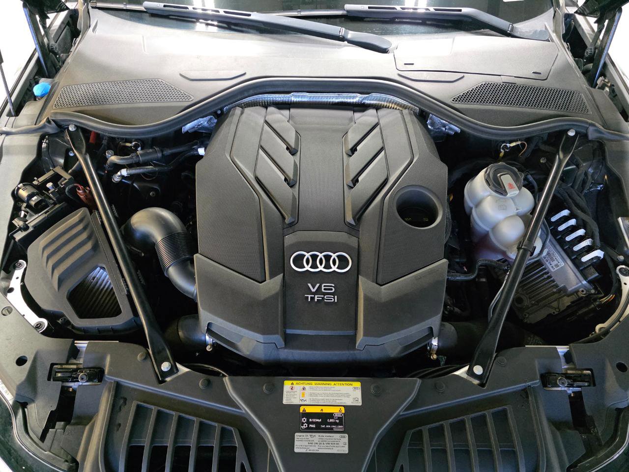 Used 2019 Audi A8 L 3.0T w/ Executive Package image 44