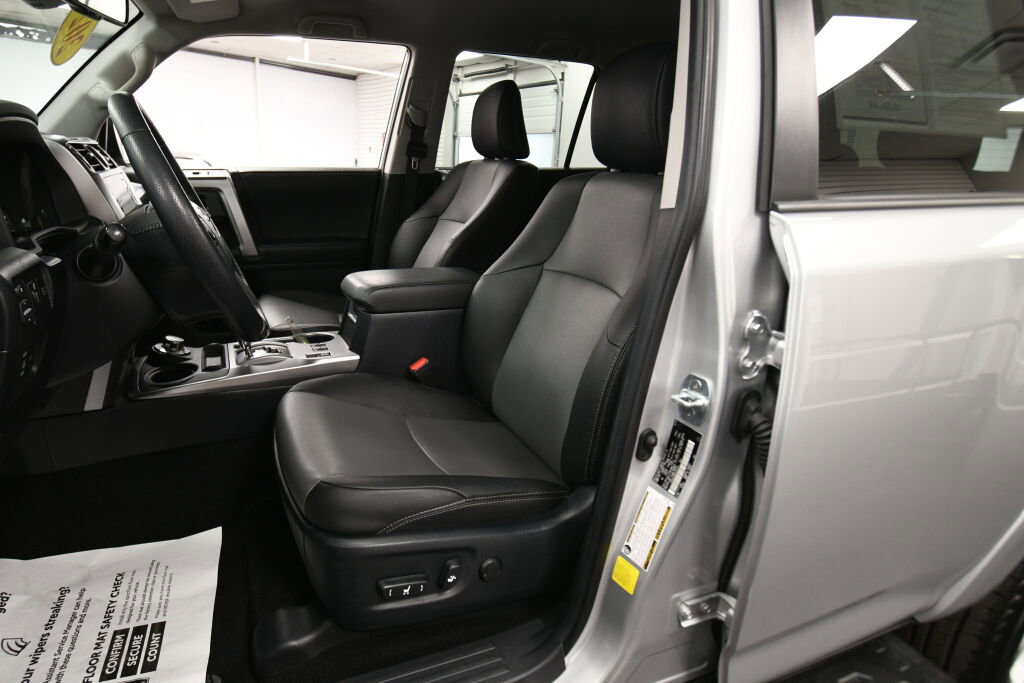 Certified 2024 Toyota 4Runner SR5 Premium image 10