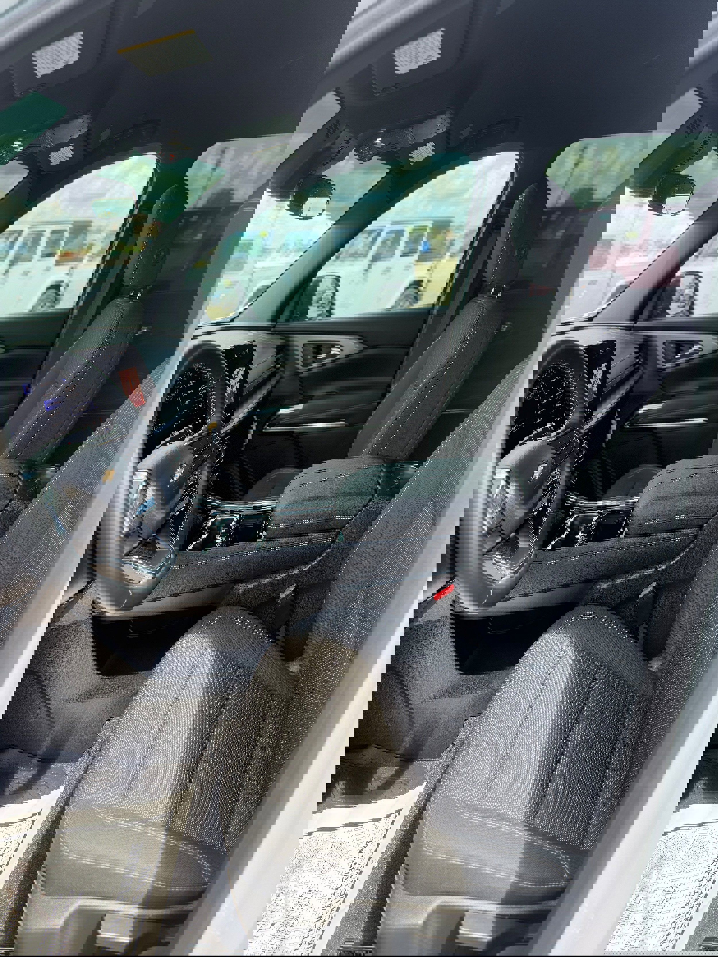 Used 2024 Chevrolet Traverse LS image 16