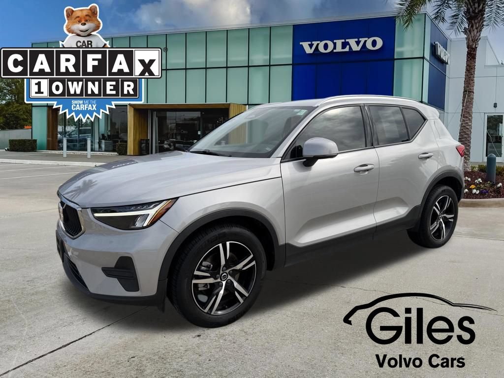Used 2023 Volvo XC40 B5 Core w/ Protection Package Premier
