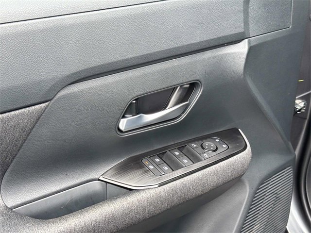 New 2026 Nissan Kicks SV w/ SV Premium Package image 21