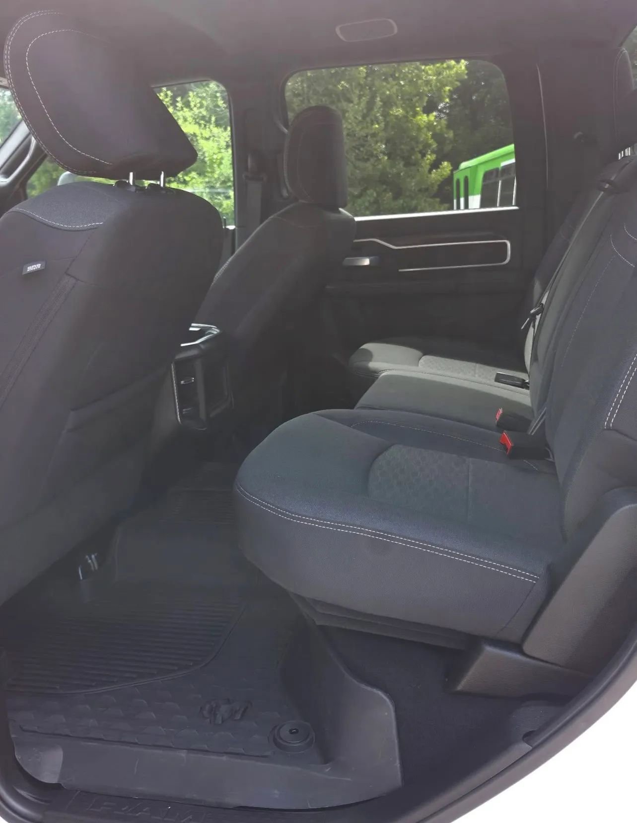 Used 2025 RAM 3500 Big Horn AWD/4WD image 27