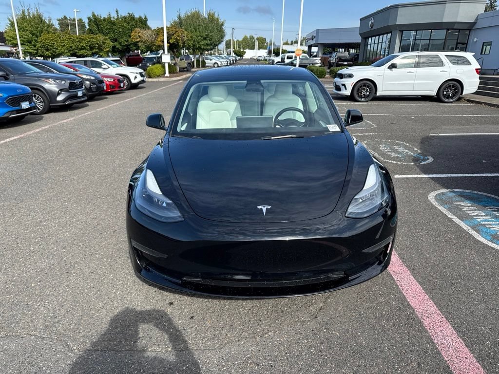 Used 2023 Tesla Model 3 Standard Range RWD image 2