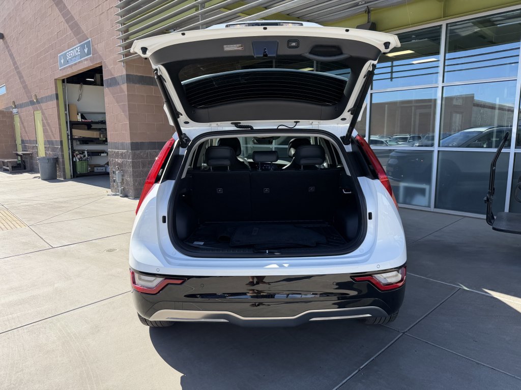 Used 2024 Kia Niro Wave w/ Wave Preserve Package image 36