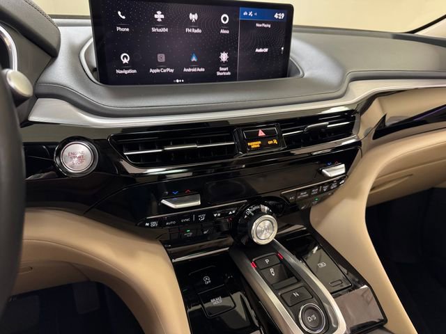 Used 2023 Acura MDX FWD w/ Technology Package image 13