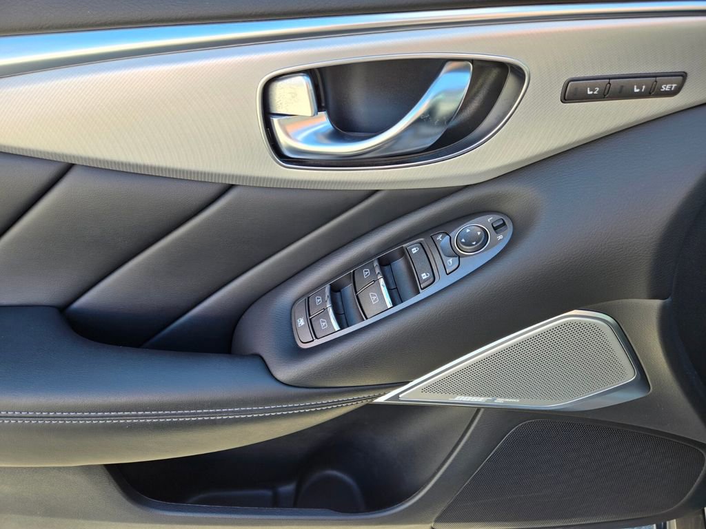 Used 2023 INFINITI Q50 Luxe RWD image 22