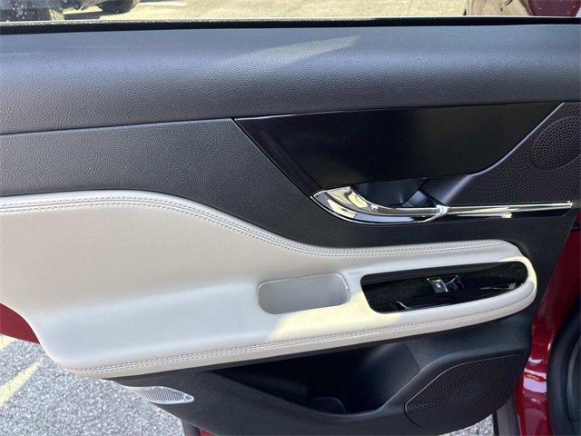 New 2026 Lincoln Corsair Grand Touring image 19