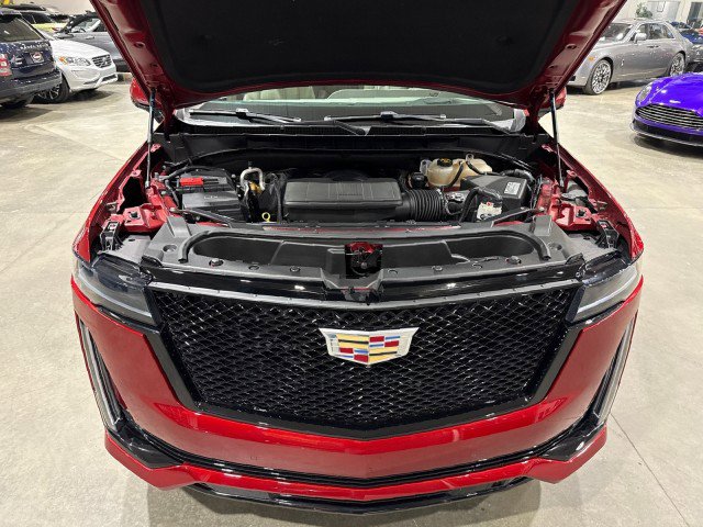 Used 2021 Cadillac Escalade Sport Platinum w/ Heavy-Duty Trailer Package image 21