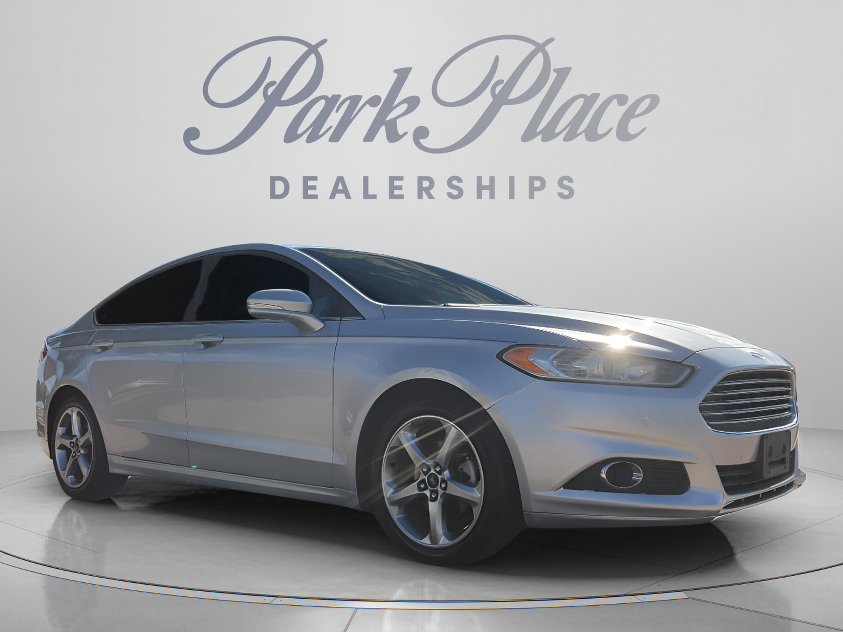 Used 2014 Ford Fusion SE FWD image 9
