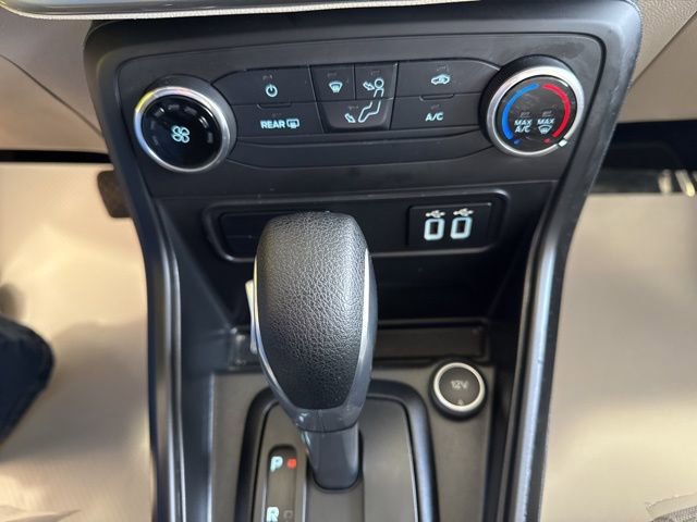 Used 2022 Ford EcoSport S image 19