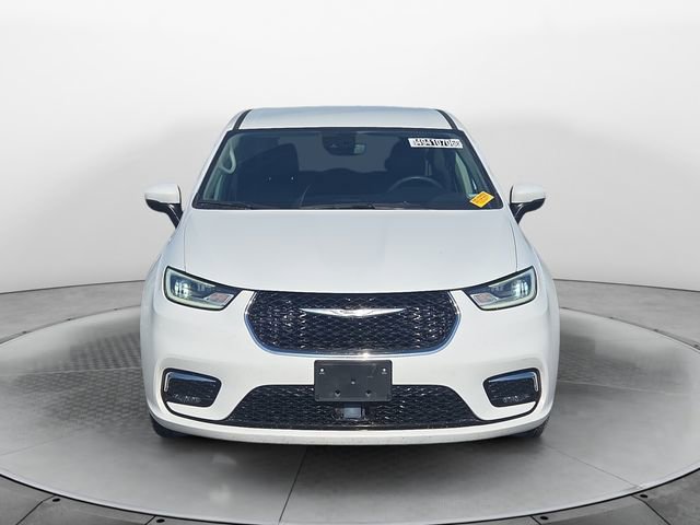 Used 2023 Chrysler Pacifica Touring-L FWD image 8
