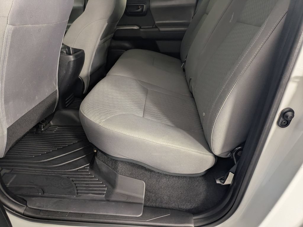 Used 2021 Toyota Tacoma SR5 RWD image 27