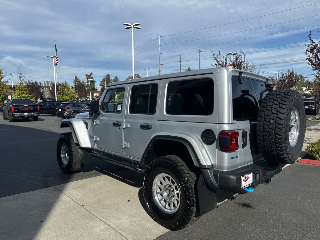 Used 2024 Jeep Wrangler Unlimited Rubicon 4xe image 5