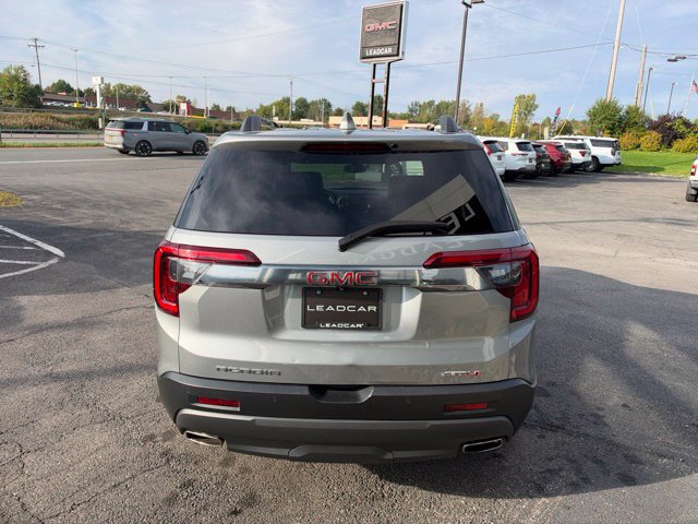 Used 2023 GMC Acadia AT4 w/ Preferred Package AWD/4WD image 4