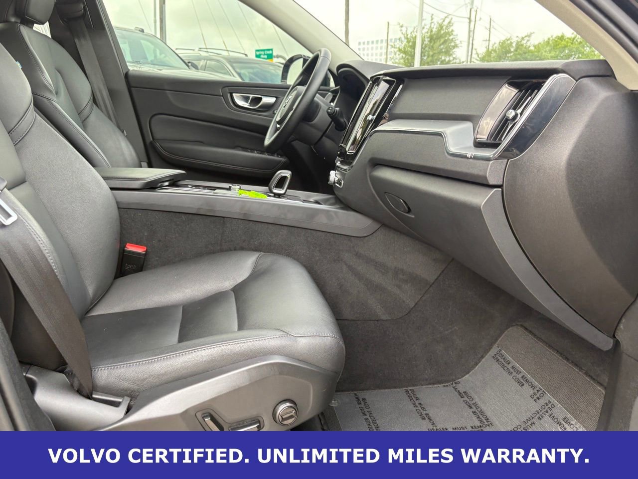 Certified 2025 Volvo XC60 B5 Core AWD/4WD image 35